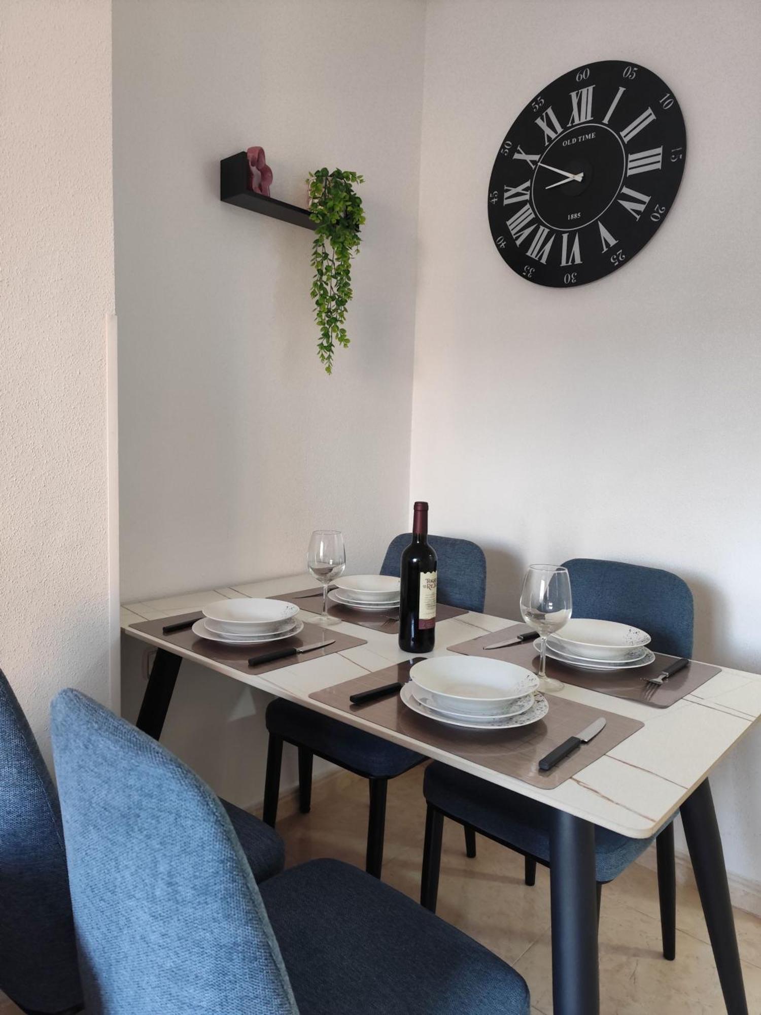 Macarena III Apartments, 300 Meter Zu Playa Del Cura Τορεβιέχα Εξωτερικό φωτογραφία